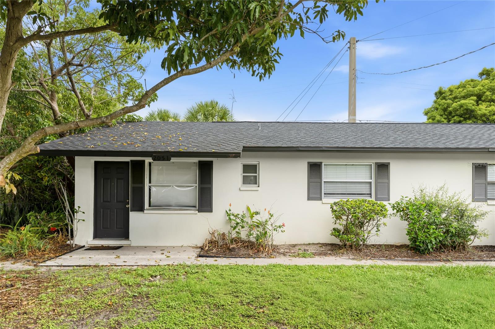 2047 & 2051 FIESTA DR — photo 12