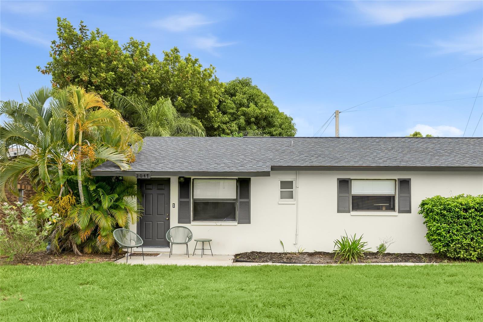 2047 & 2051 FIESTA DR — photo 2