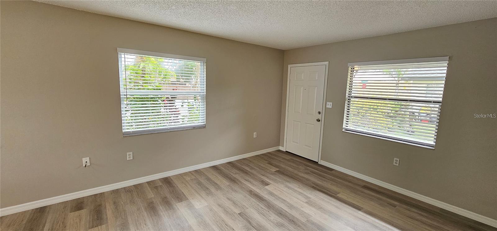 2047 & 2051 FIESTA DR — photo 16