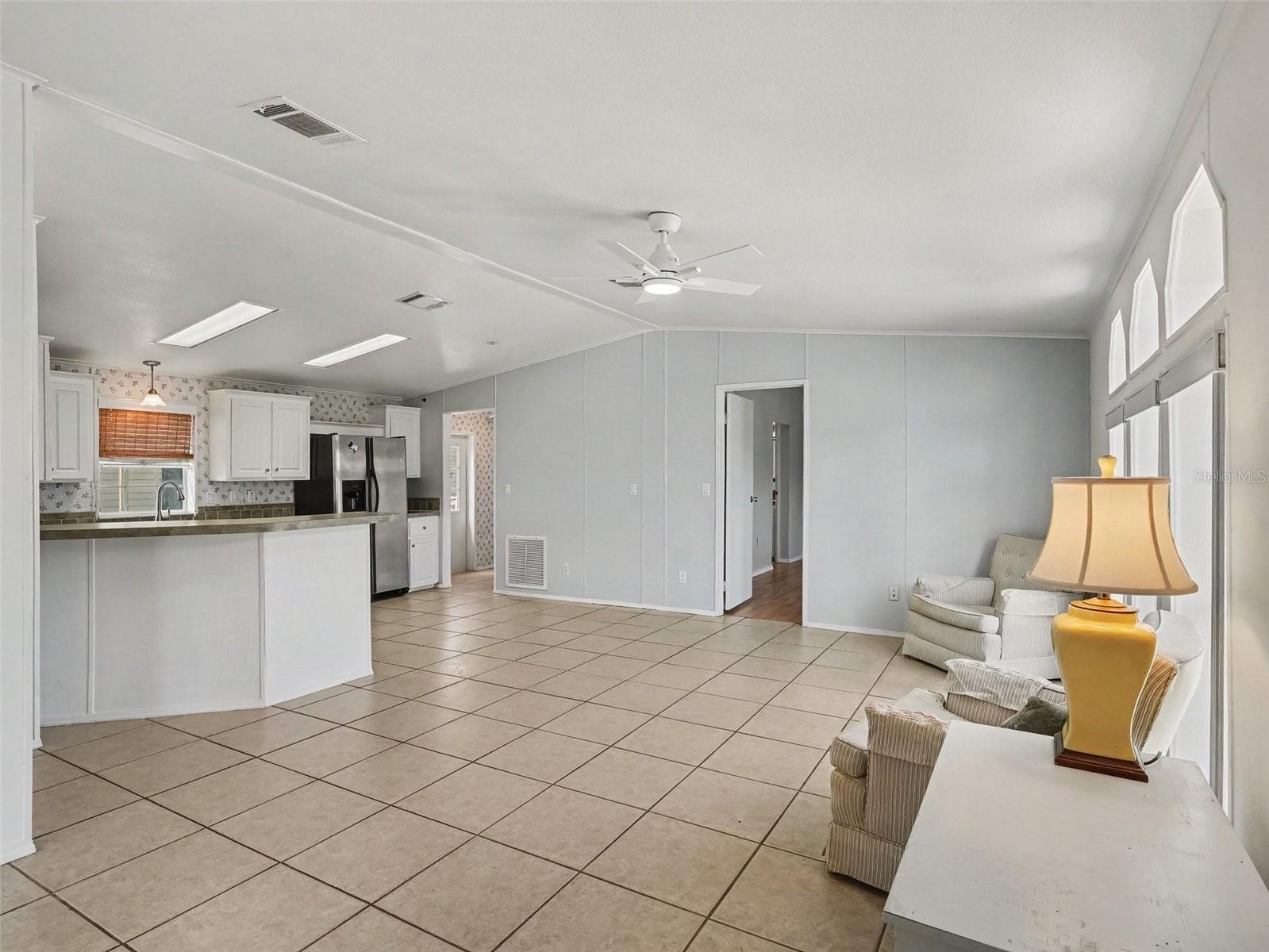 4928 ELIZABETH AVE — photo 5