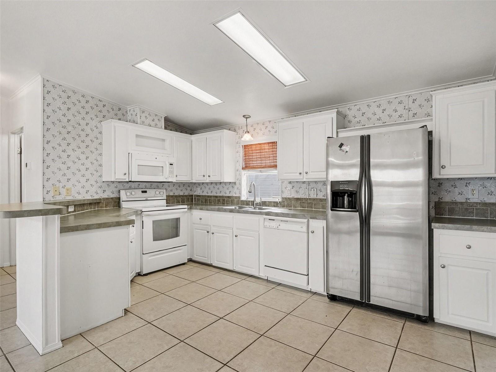 4928 ELIZABETH AVE — photo 6