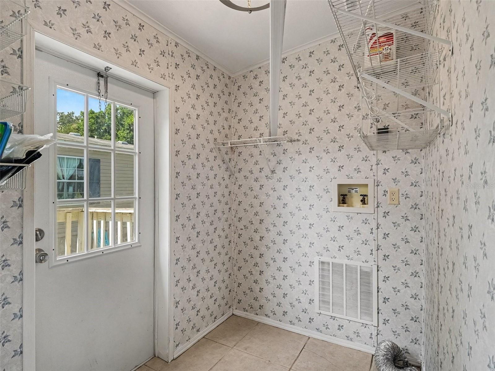 4928 ELIZABETH AVE — photo 15