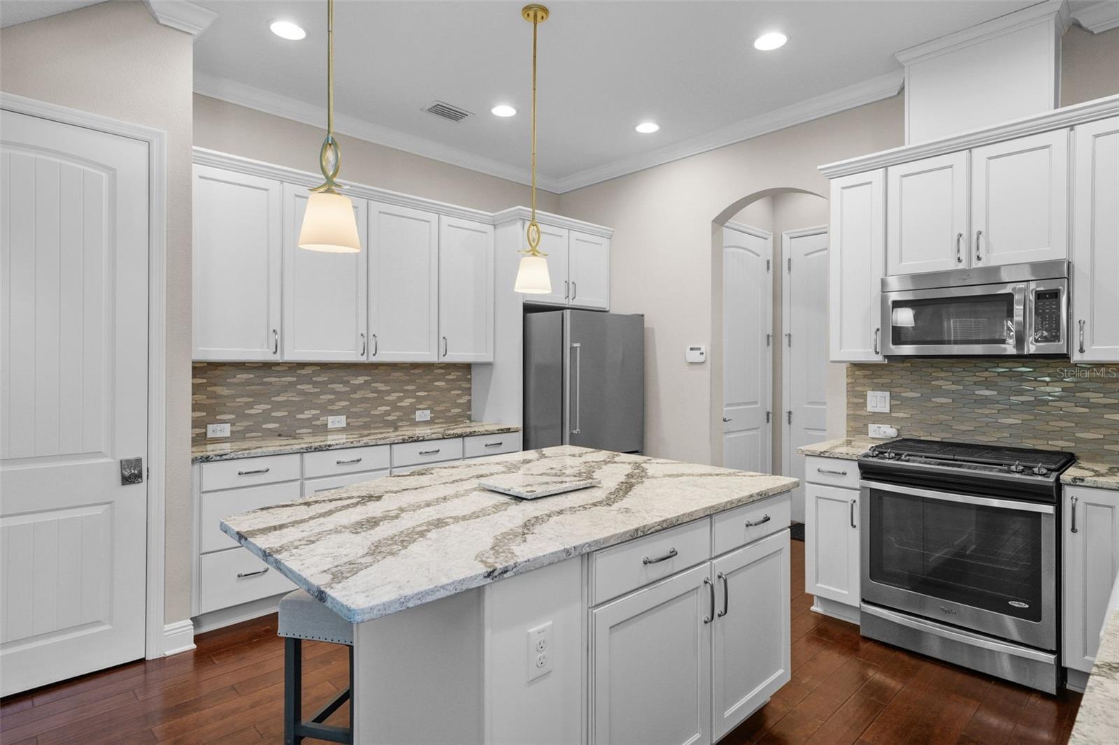 214 S HABANA AVE #1 — photo 7