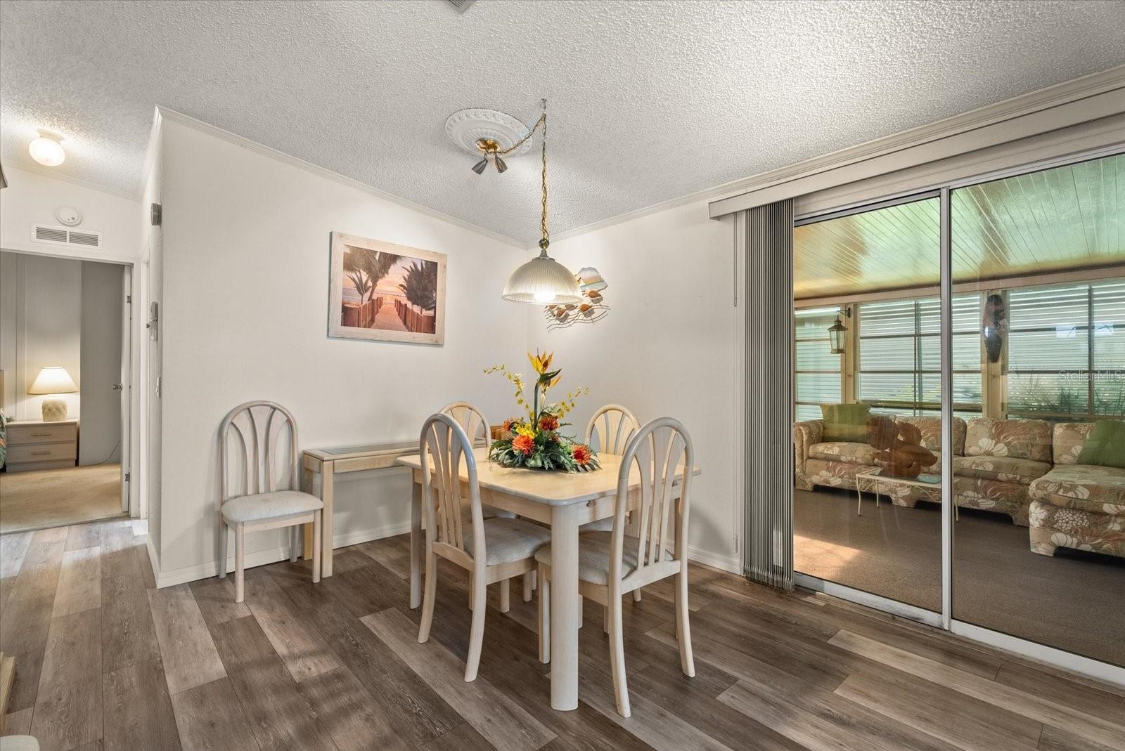 321 BLACKBURN BLVD — photo 13