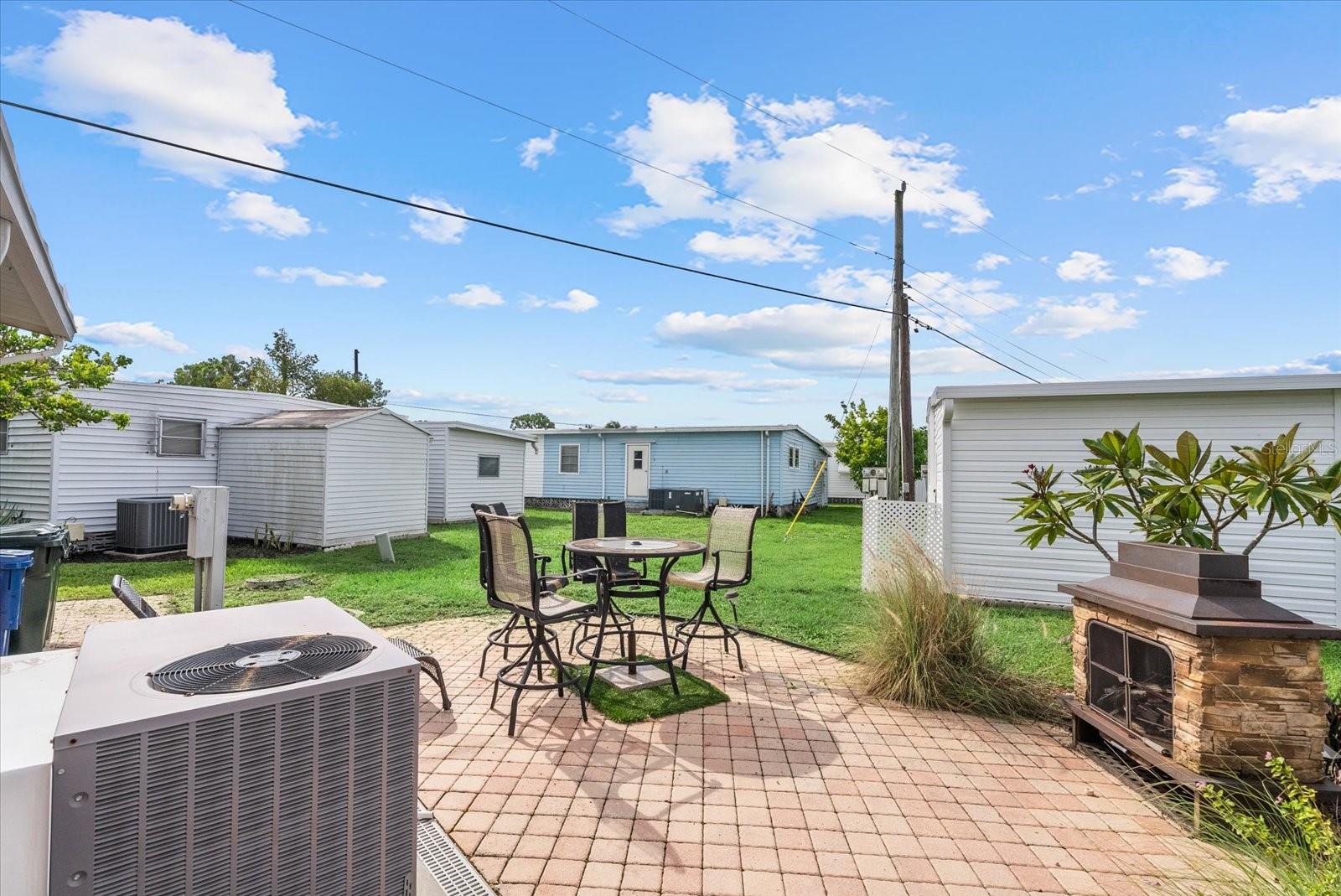 321 BLACKBURN BLVD — photo 23