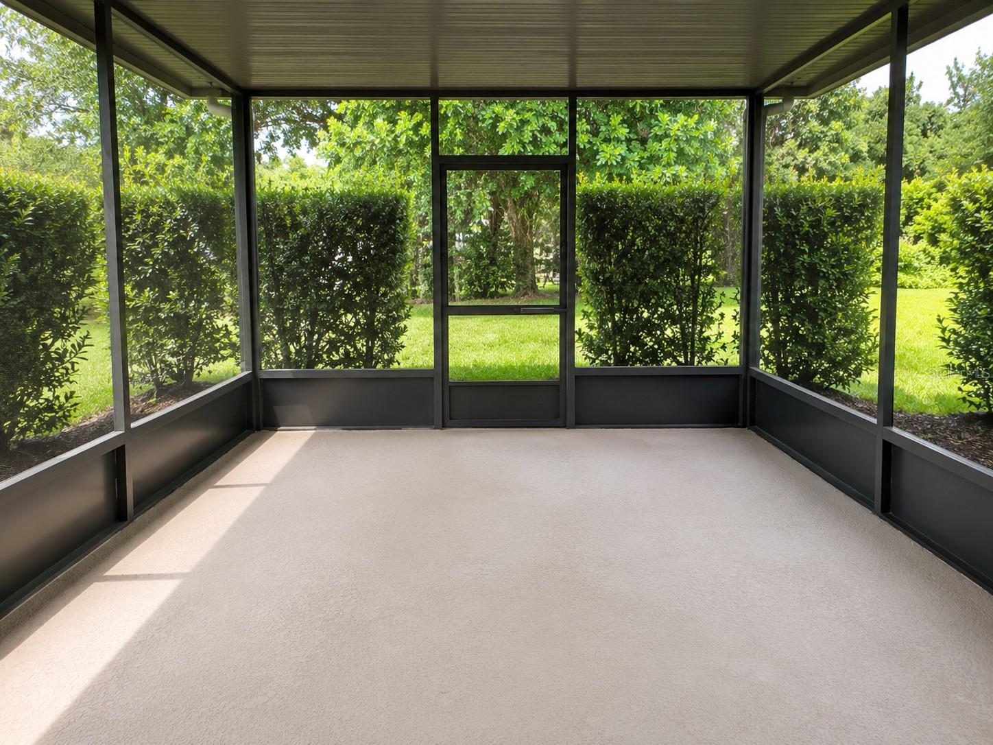 7436 SURREY PINES DR — photo 15