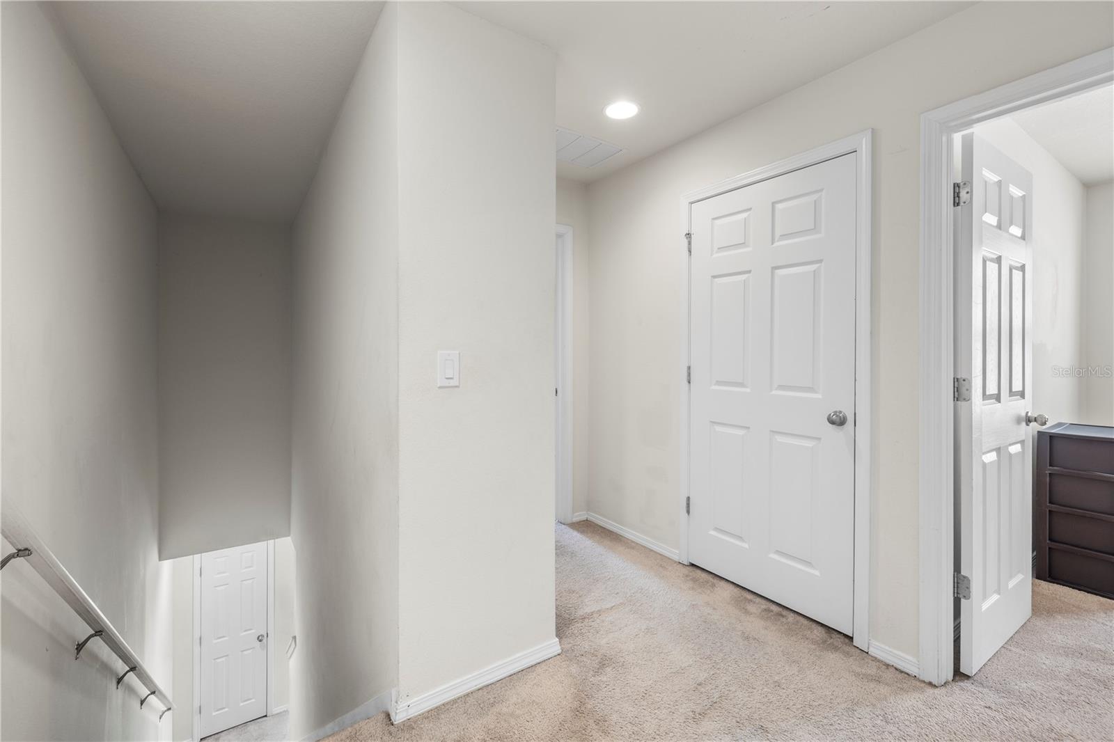 9335 AMERICAN HICKORY LN — photo 13