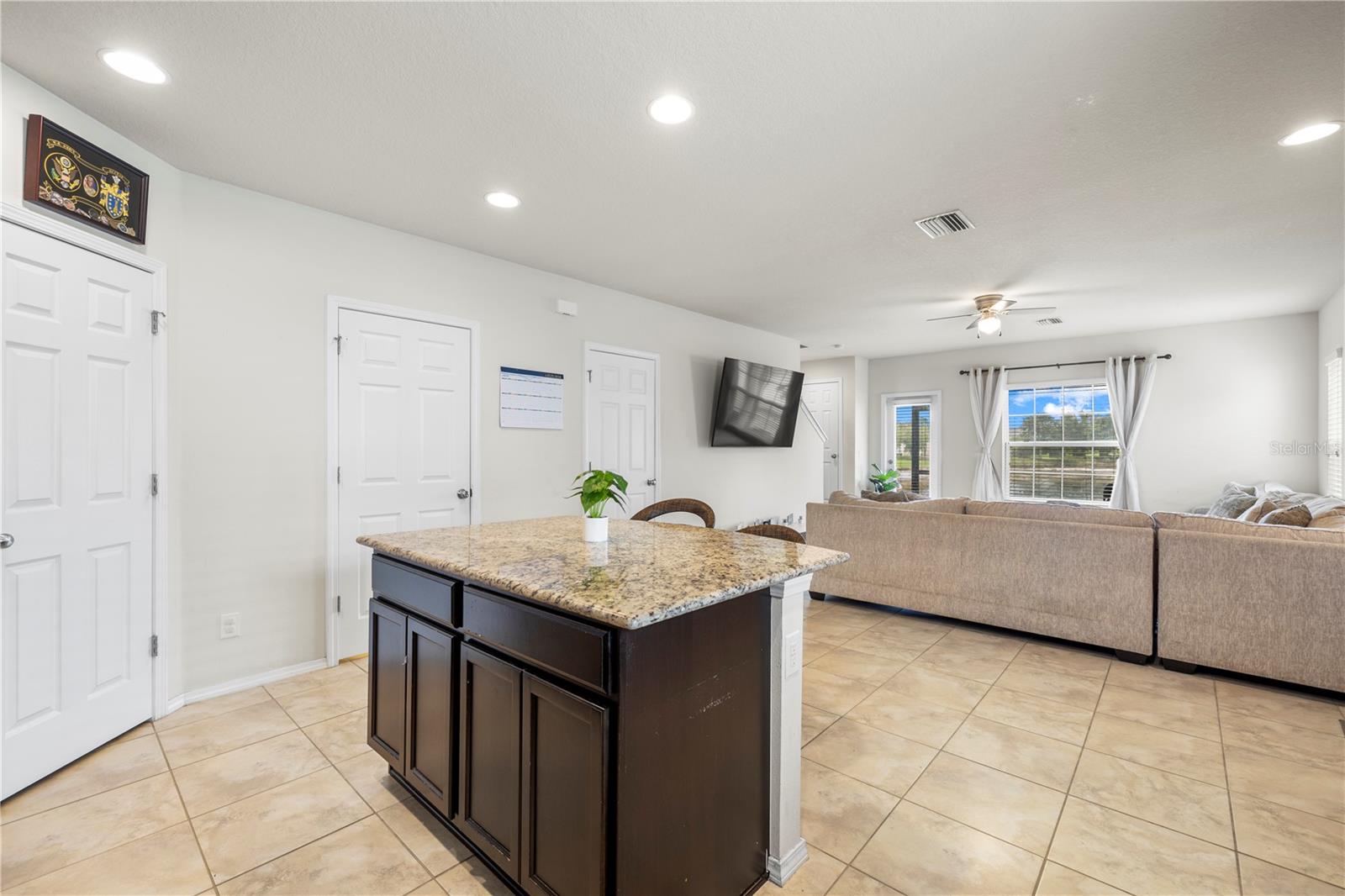 9335 AMERICAN HICKORY LN — photo 12