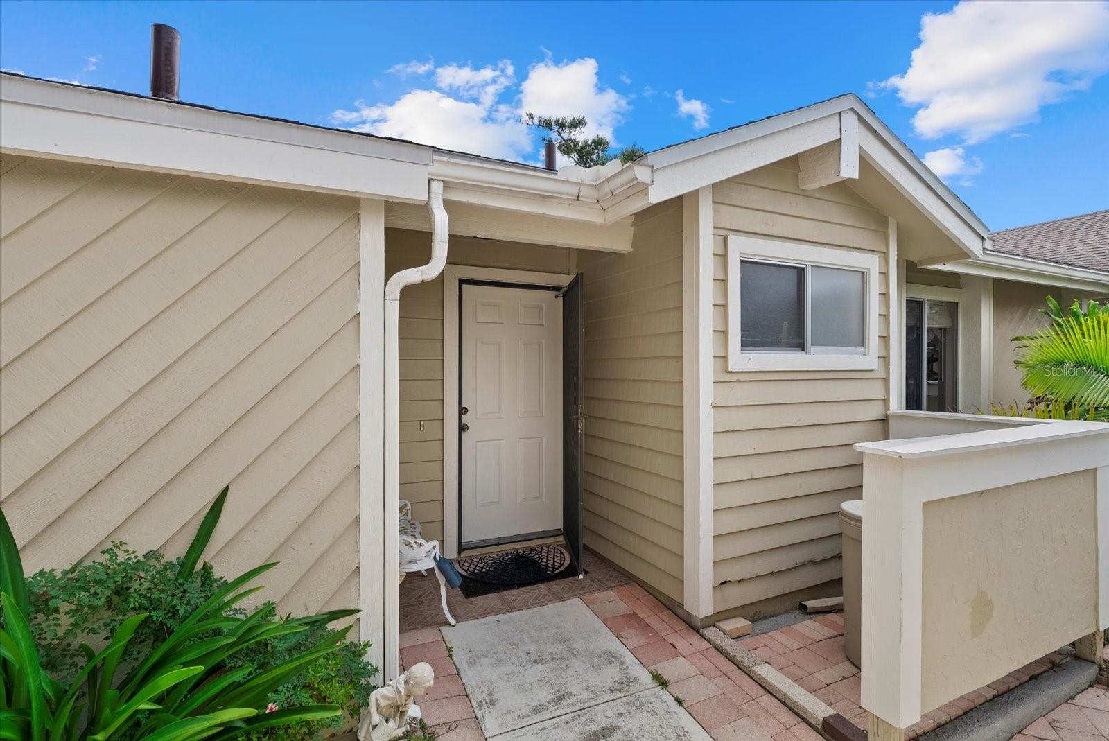 3001 SEAWIND CIR #10C — photo 23