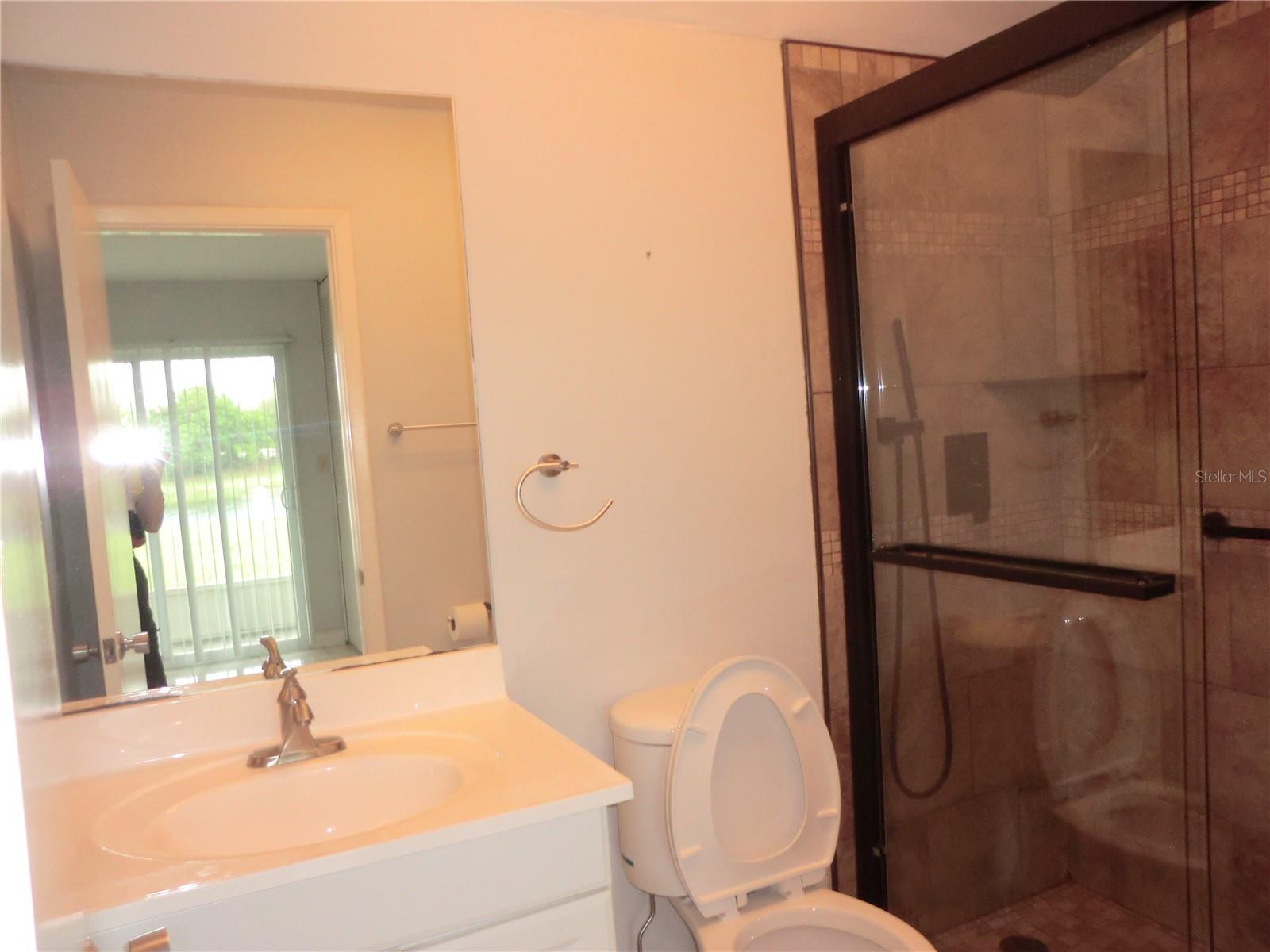 201 KINGS BLVD #15 — photo 12