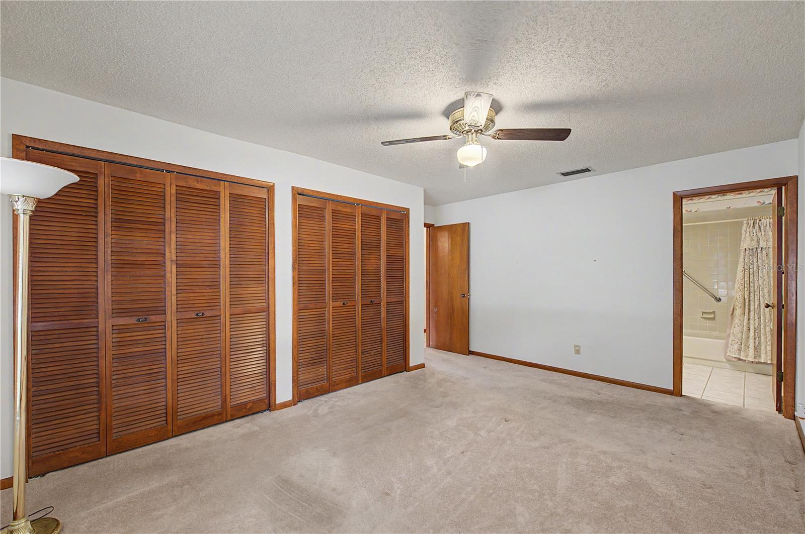 901 TARAWOOD LN — photo 6