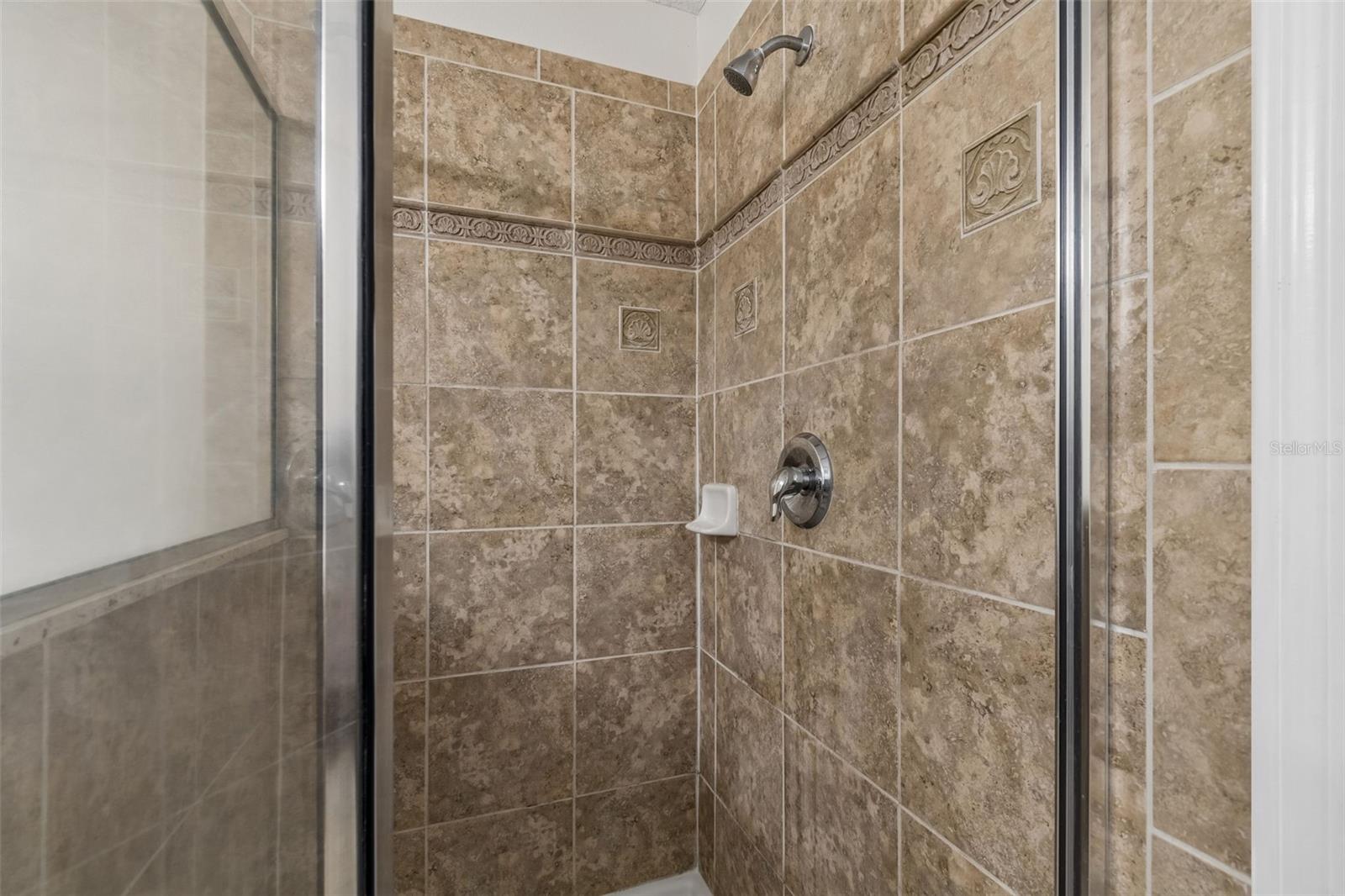 20112 INDIAN ROSEWOOD DR — photo 39
