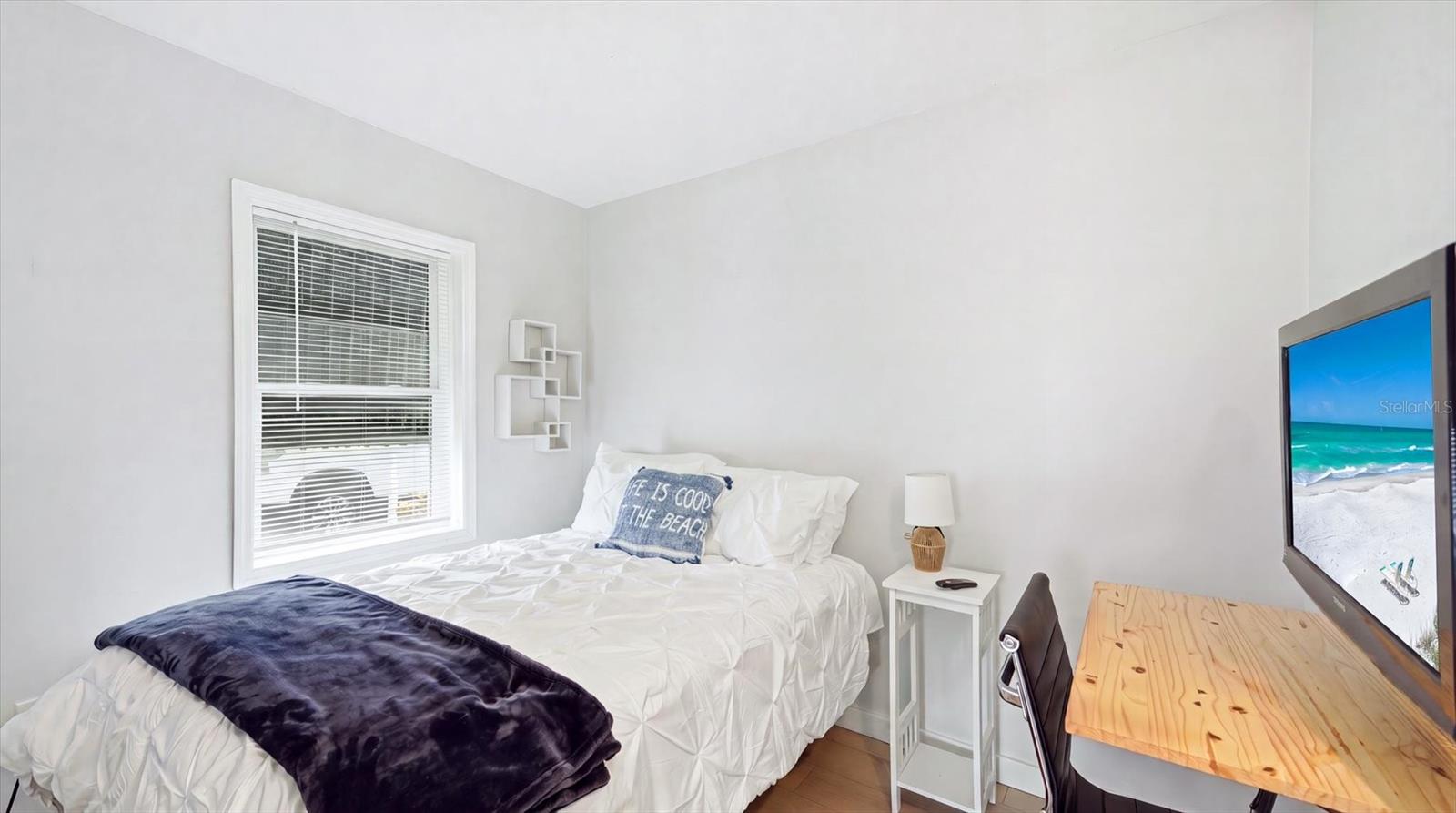 4908 5TH A ST E — photo 22