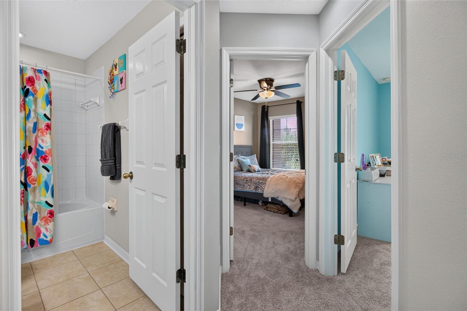 6710 HOLLY HEATH DR — photo 31