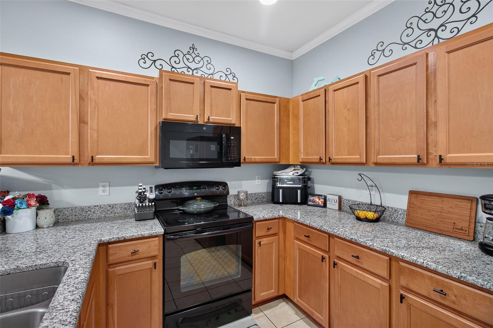 6710 HOLLY HEATH DR — photo 15