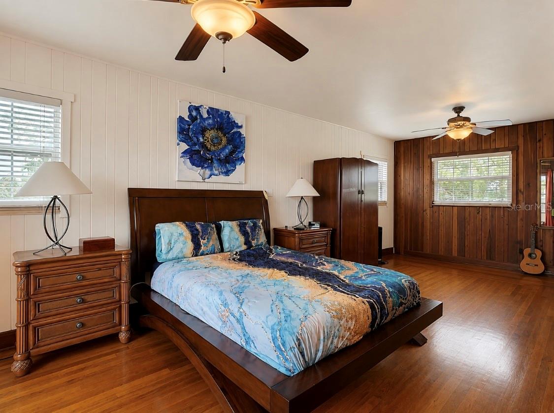 4929 N RIVER SHORE DR — photo 39