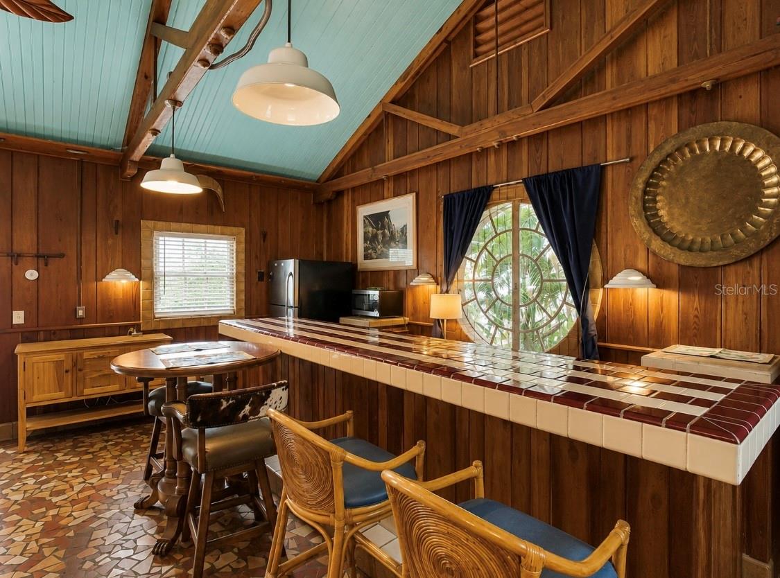 4929 N RIVER SHORE DR — photo 48