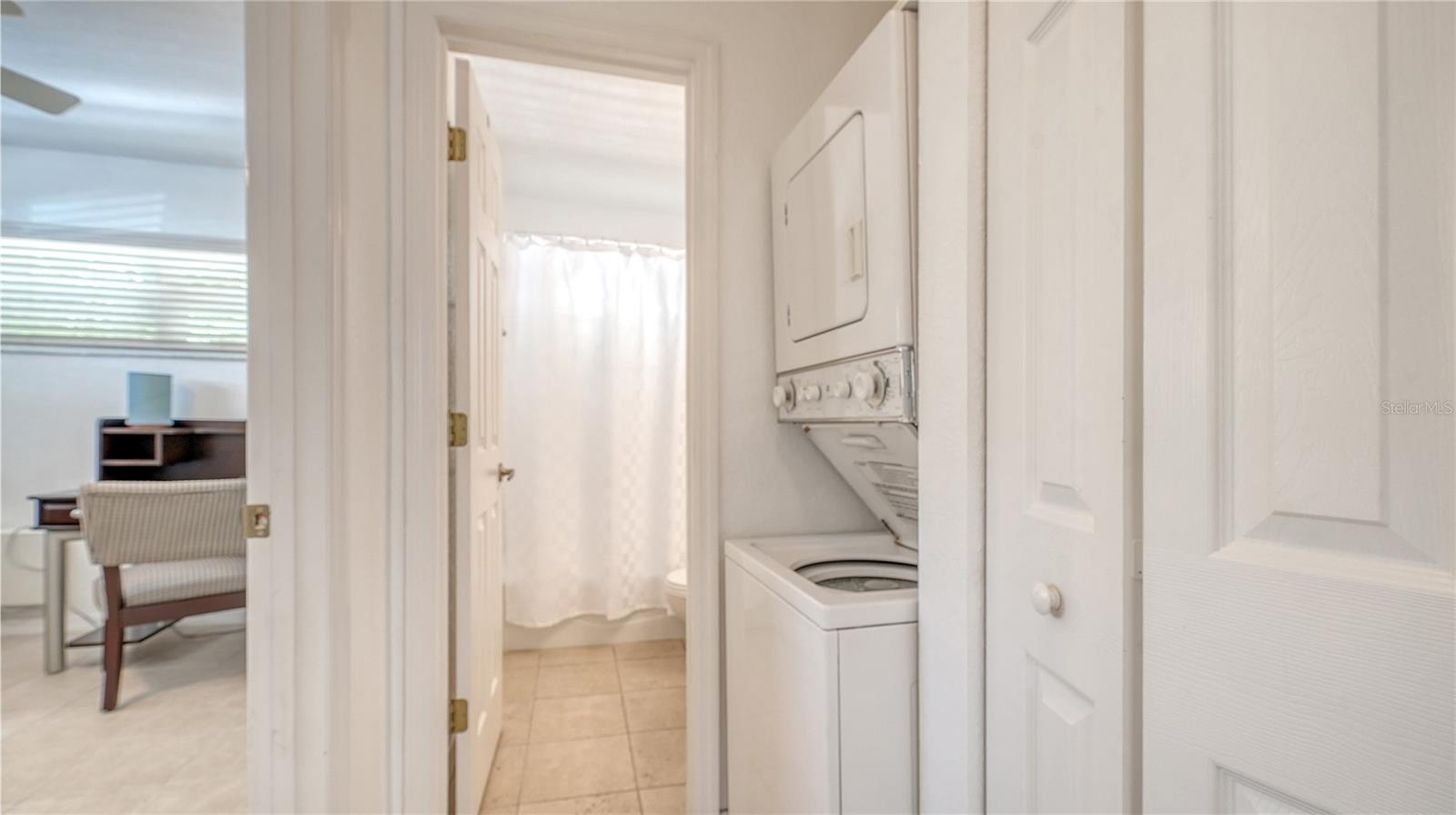 1749 HILLVIEW ST #1 — photo 14
