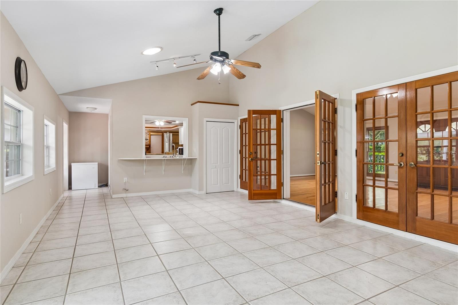 1055 RIVERSIDE RIDGE RD — photo 39