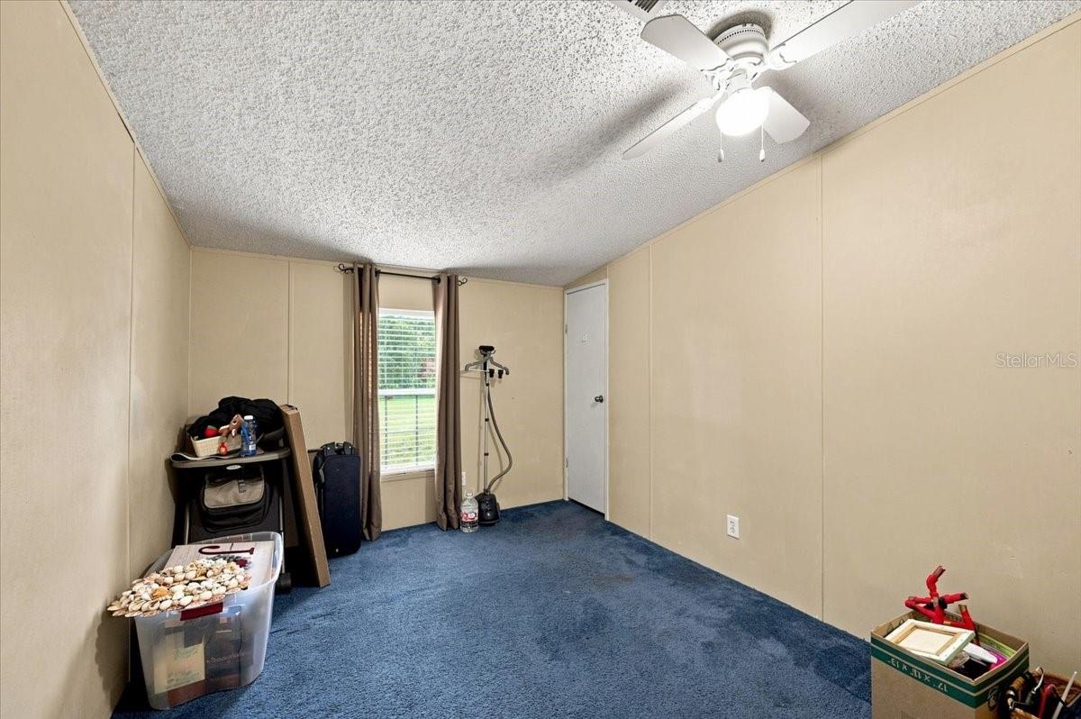 4905 KYLE LEE LN — photo 25