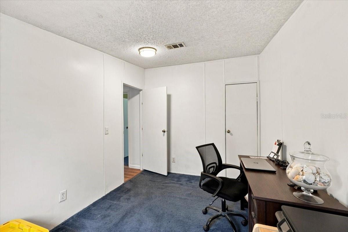 4905 KYLE LEE LN — photo 27