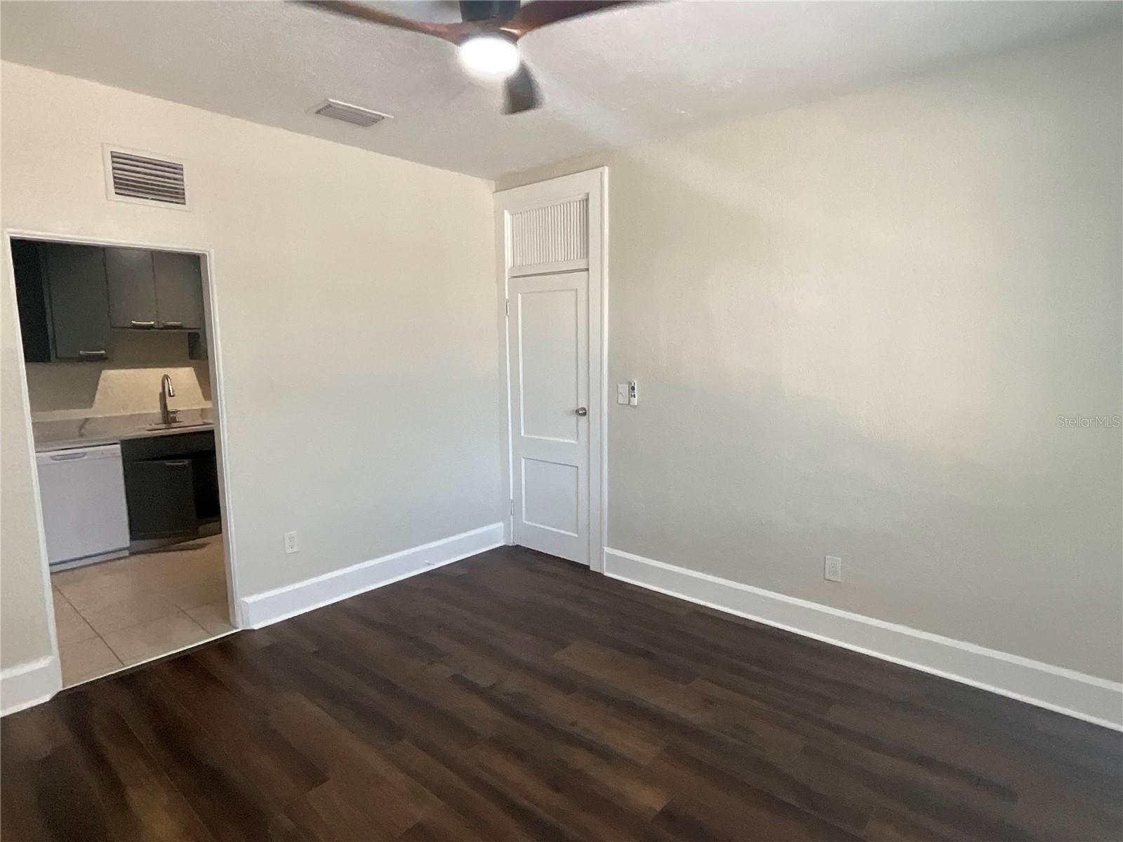 2610 CENTRAL AVE #1 — photo 10