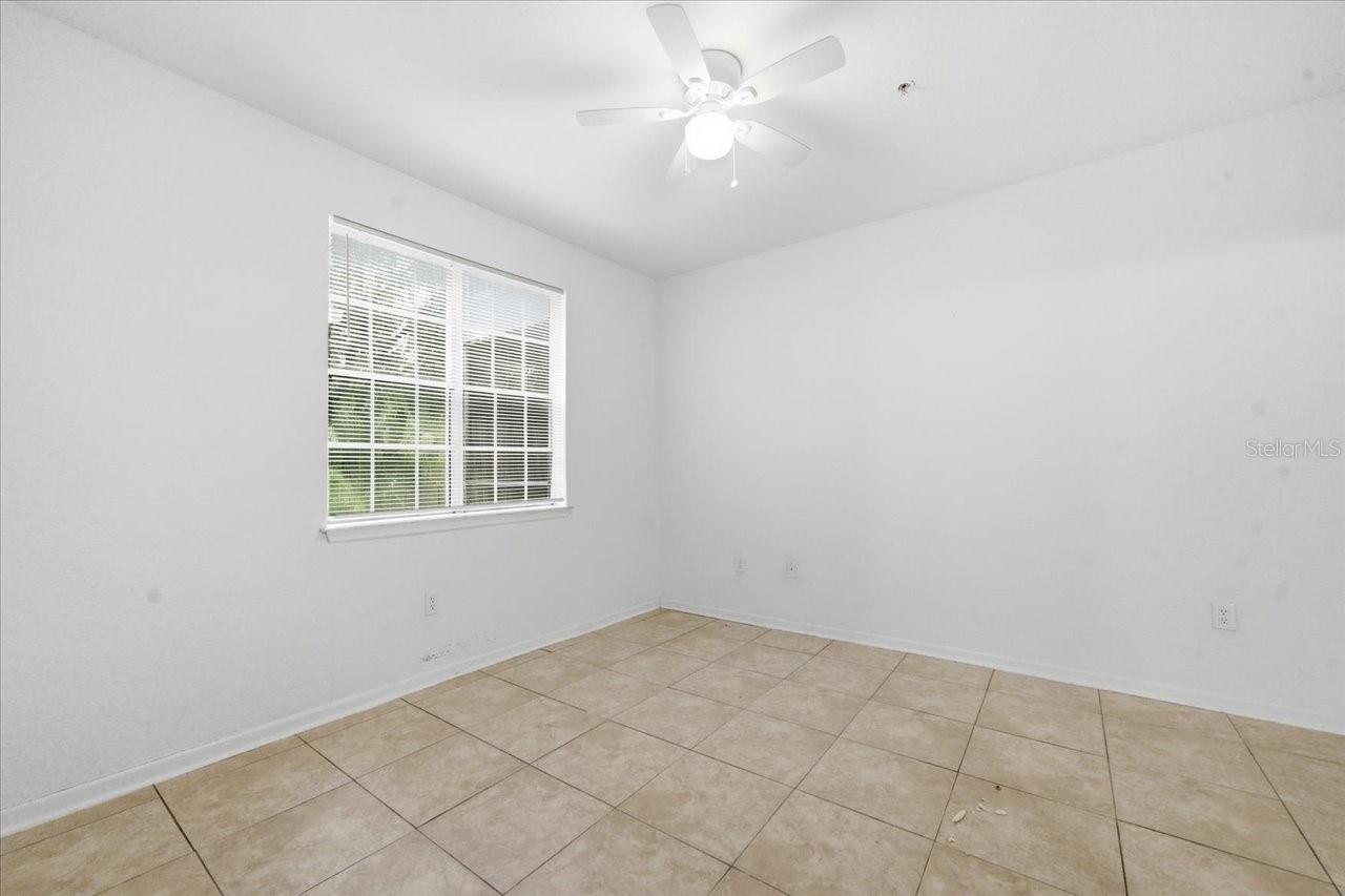 17104 CARRINGTON PARK DR #516 — photo 22