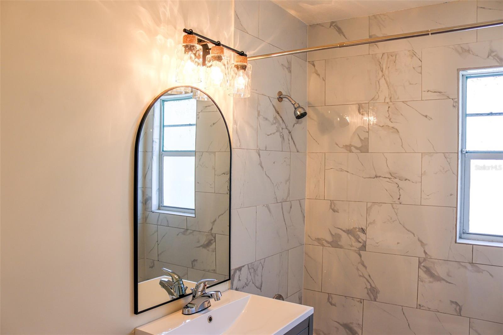 4211 W BAY VIEW AVE — photo 21