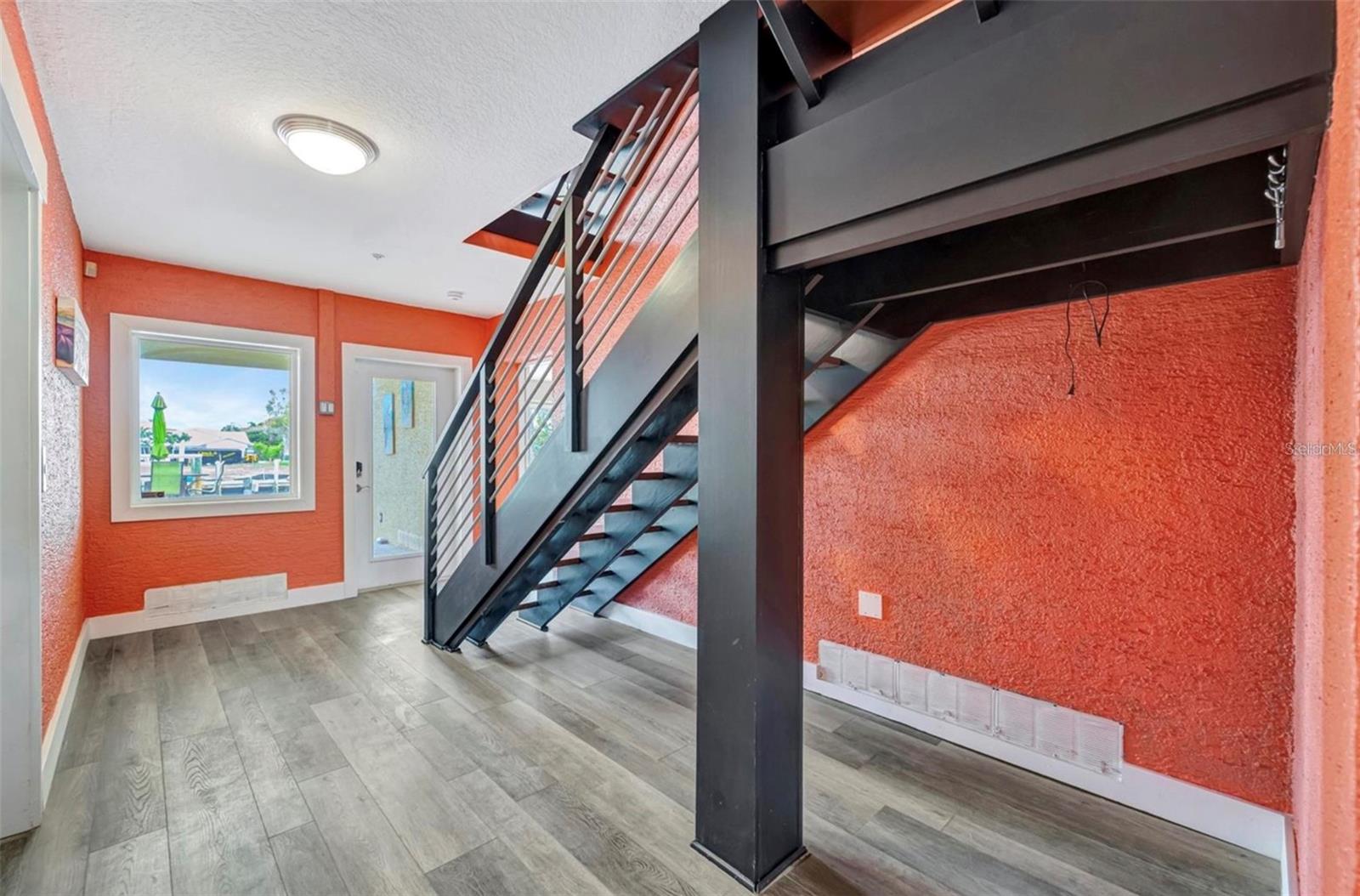 614 NORTON ST — photo 14
