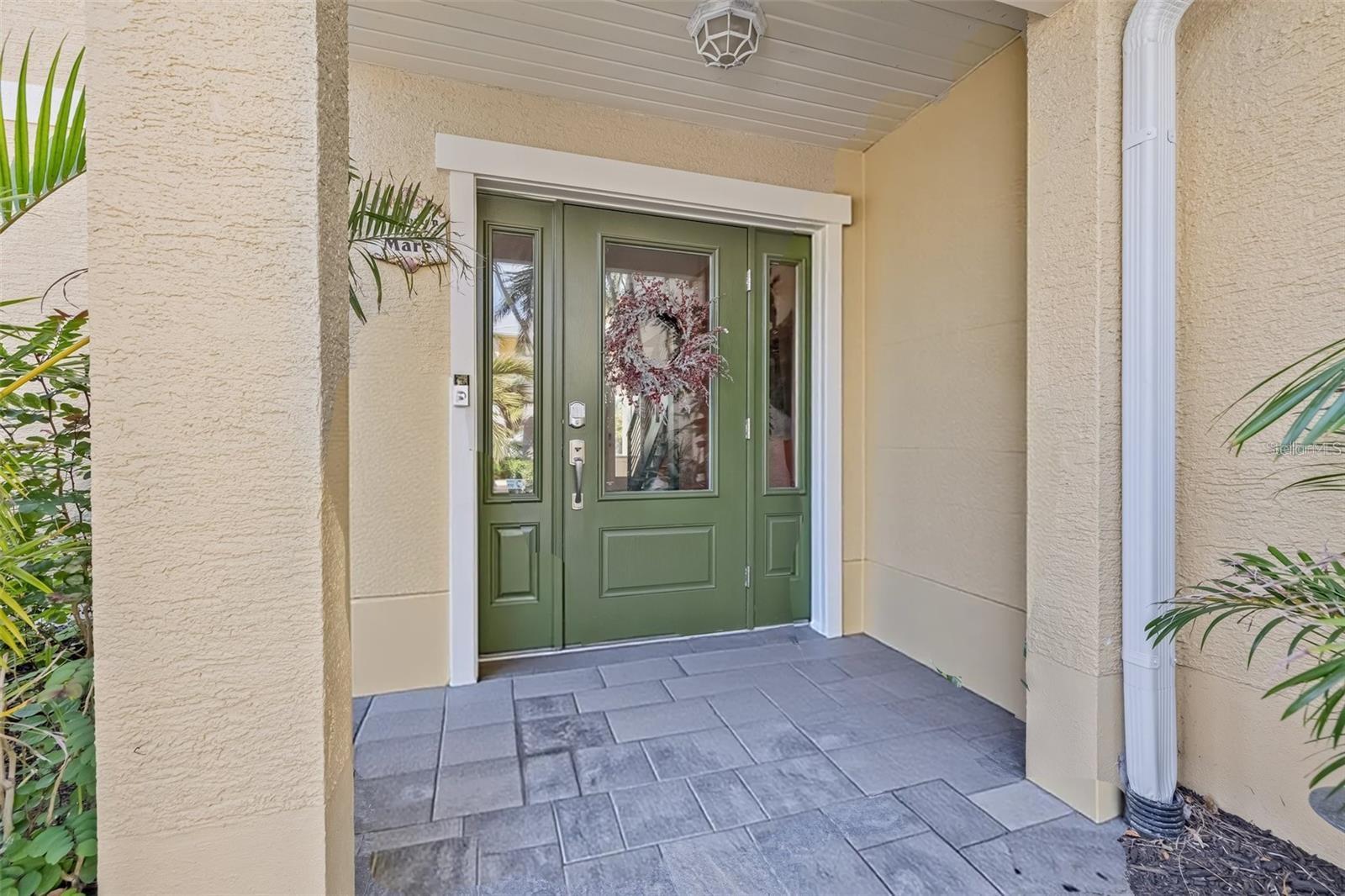 614 NORTON ST — photo 13