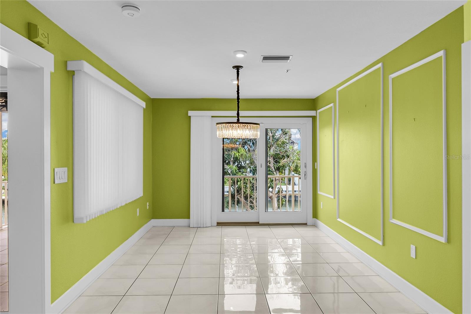 614 NORTON ST — photo 26
