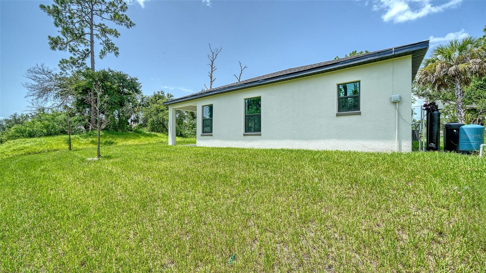 3276 CHIPLEY AVE — photo 10