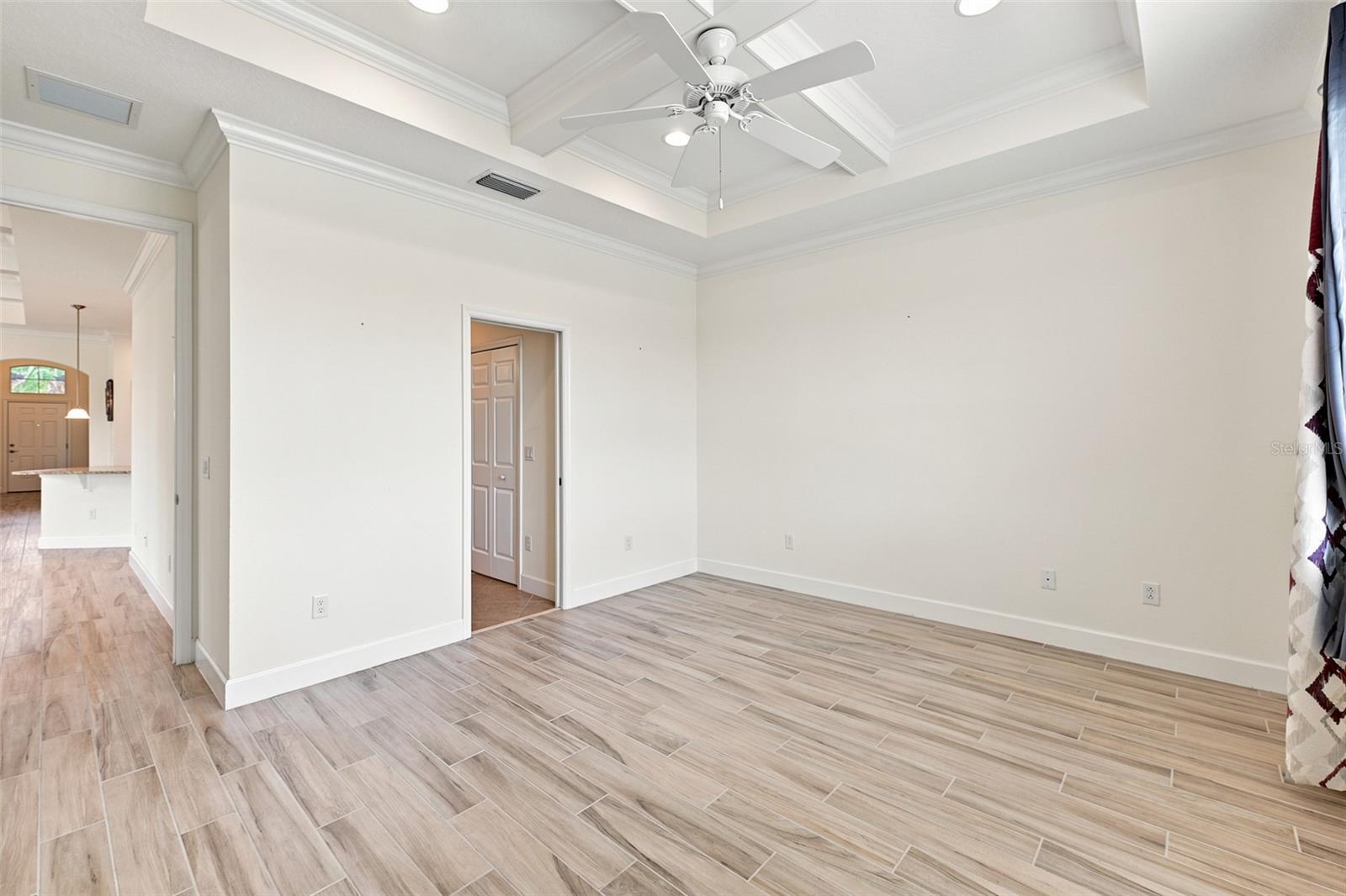 623 CHIPPER DR — photo 26