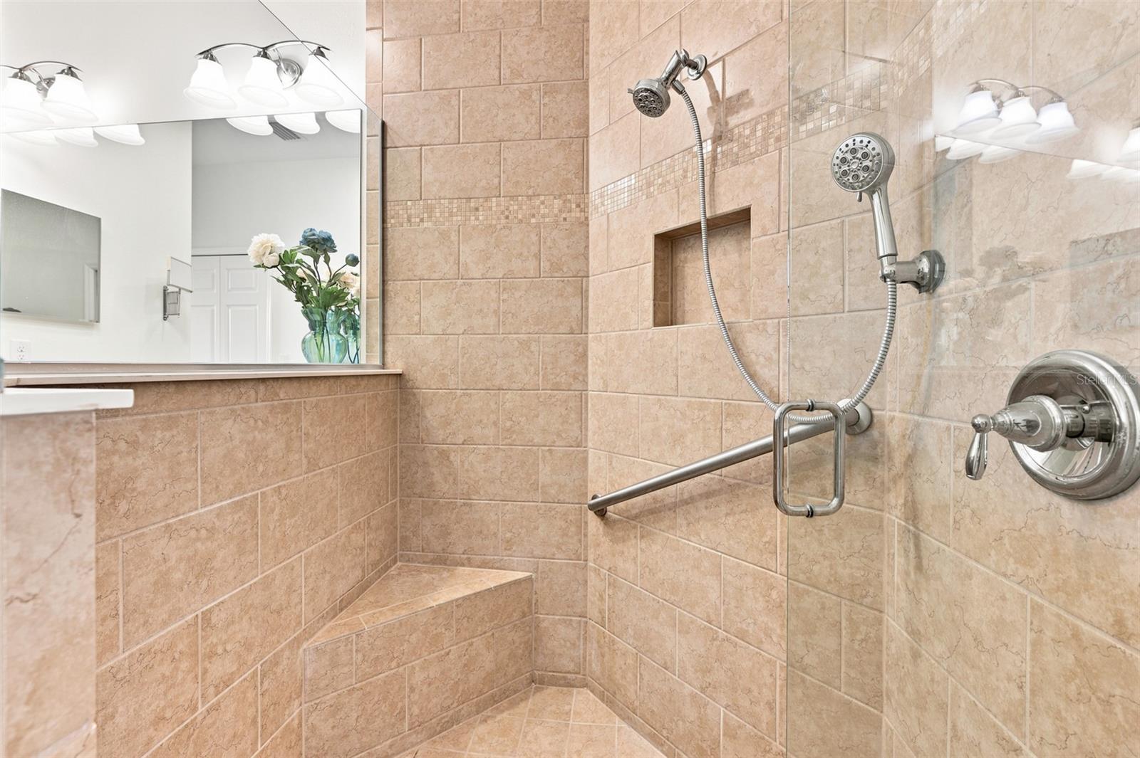 623 CHIPPER DR — photo 28
