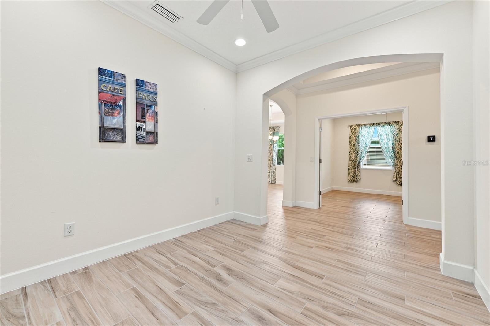 623 CHIPPER DR — photo 14