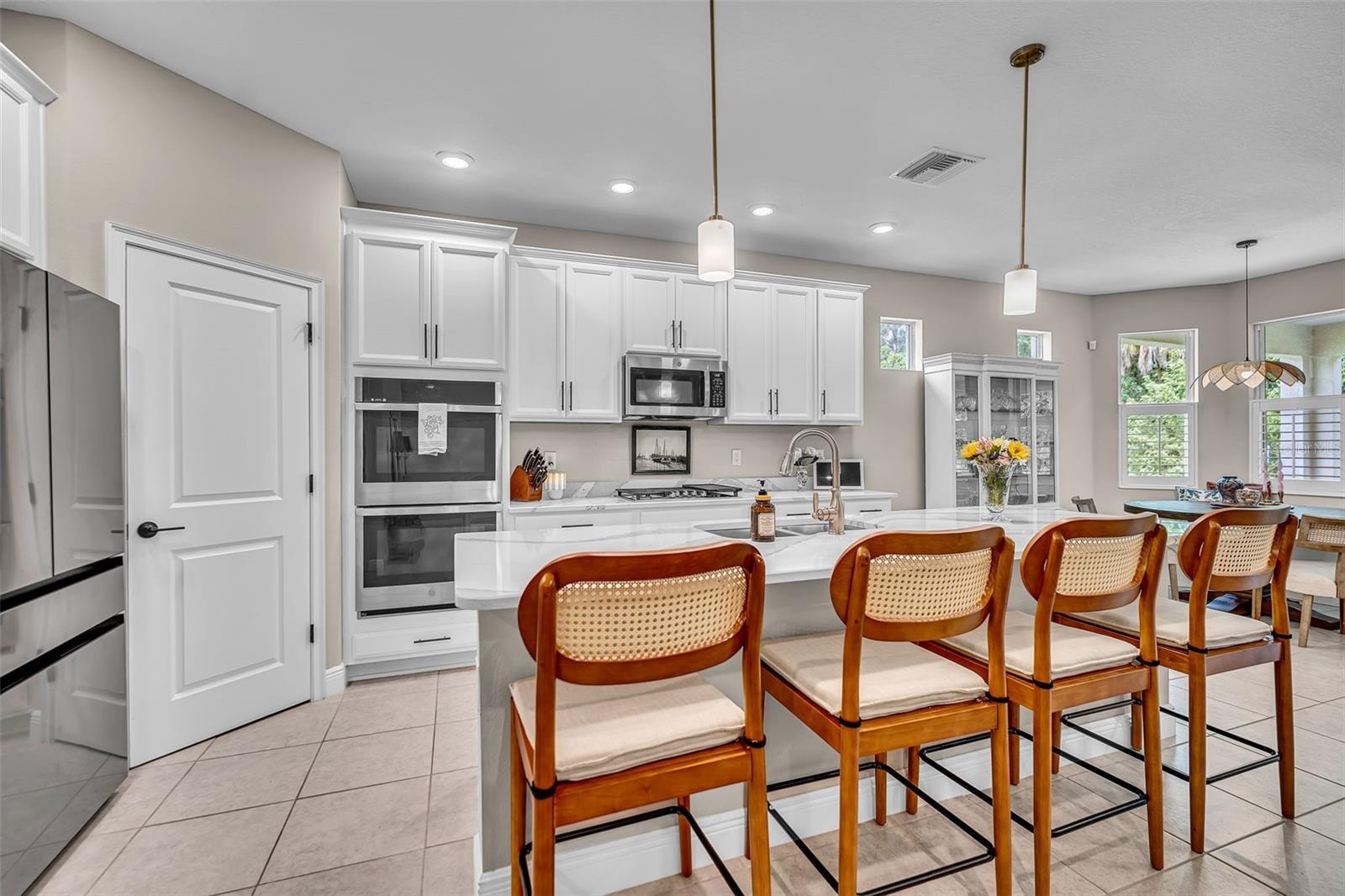 8219 TEA OLIVE TER — photo 18