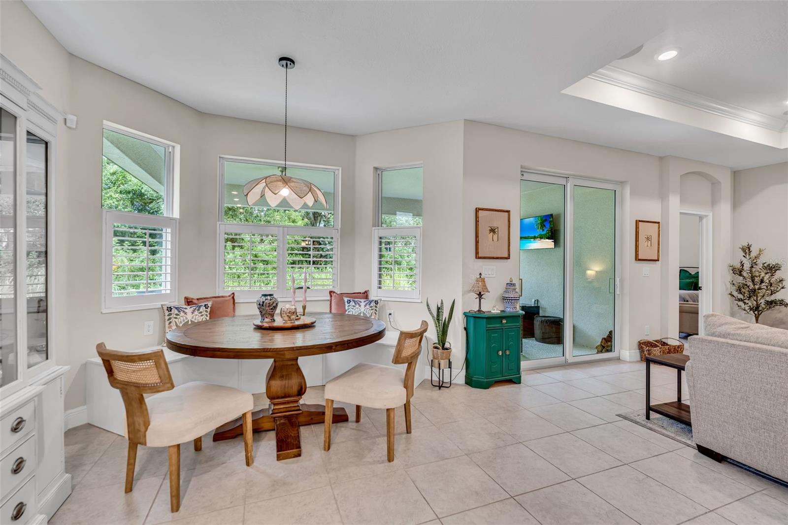8219 TEA OLIVE TER — photo 17
