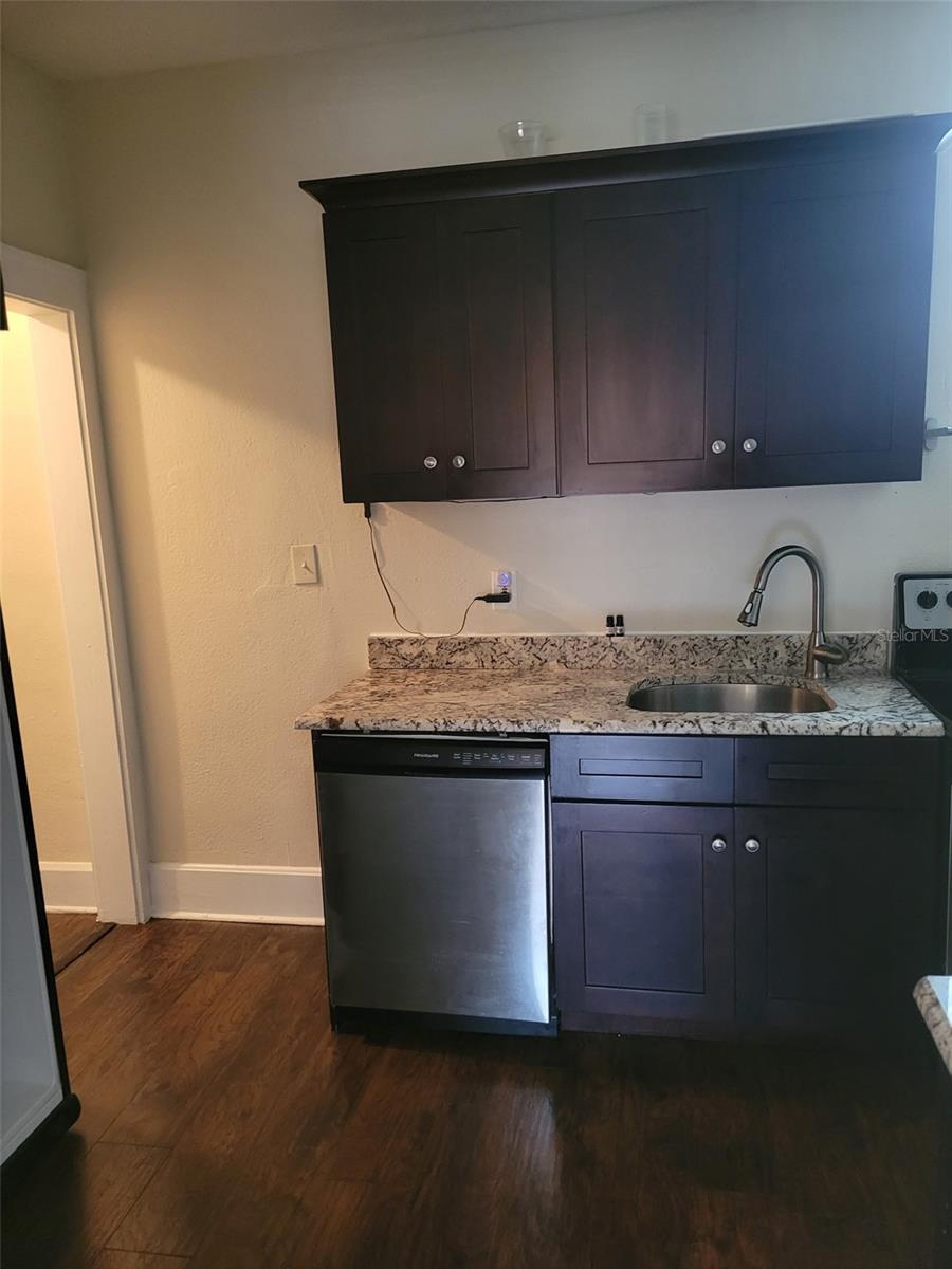 2608 CENTRAL AVE #4 — photo 27