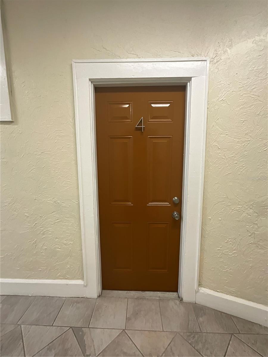 2608 CENTRAL AVE #4 — photo 4