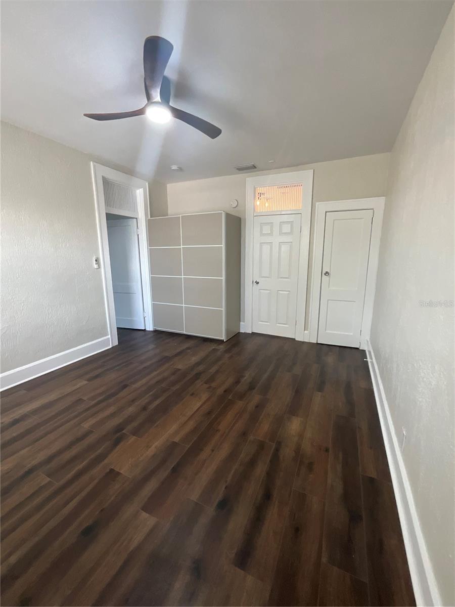 2608 CENTRAL AVE #4 — photo 3