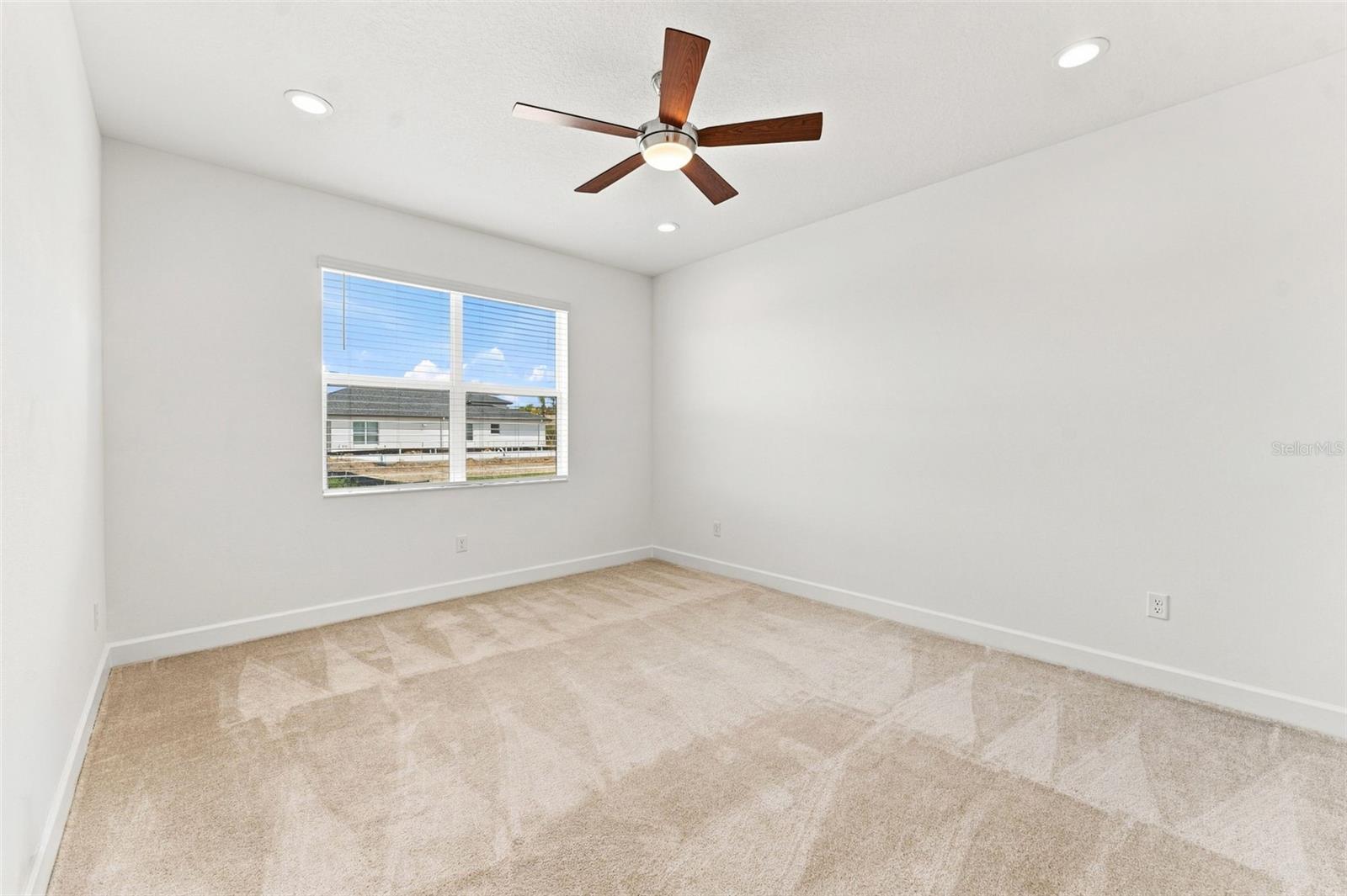 3427 MALTA AVE — photo 17