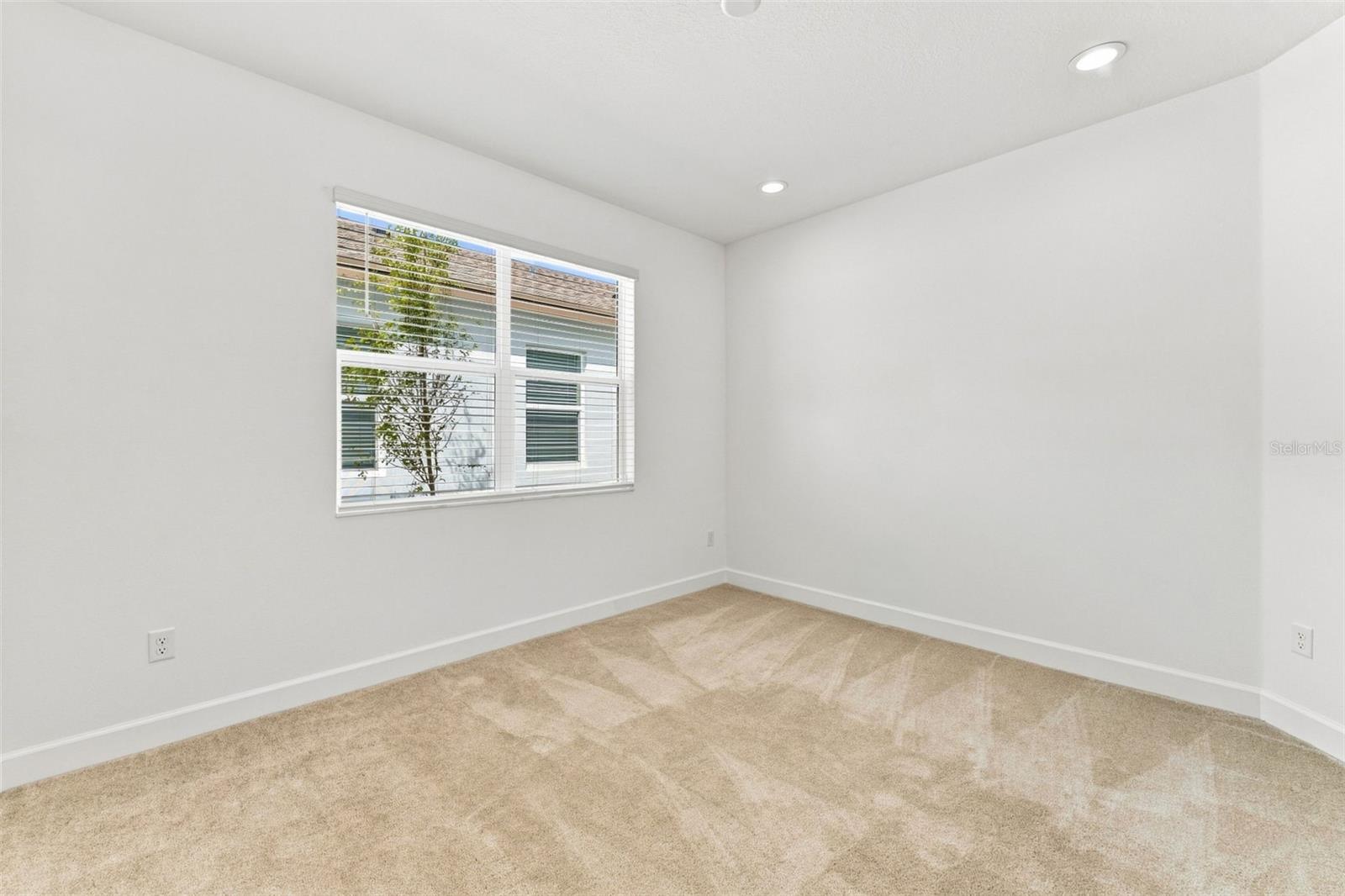 3427 MALTA AVE — photo 23