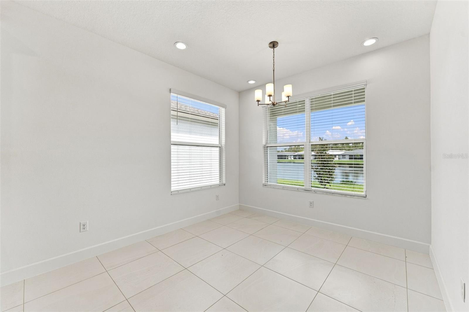3427 MALTA AVE — photo 15