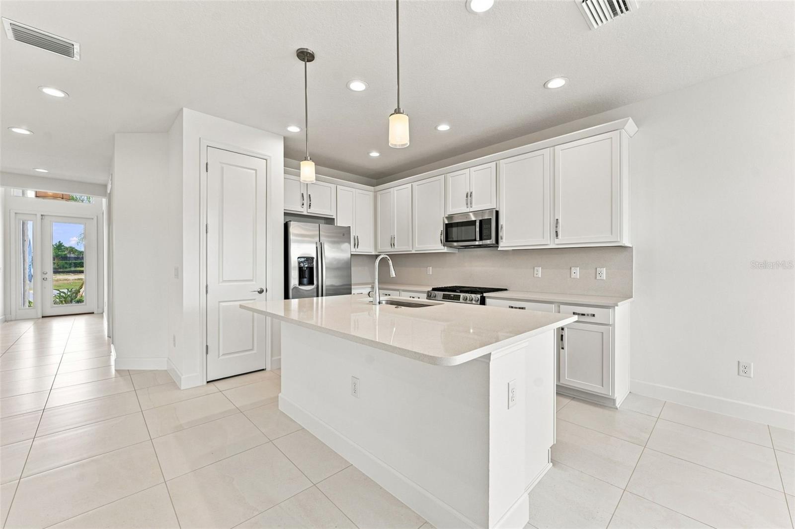 3427 MALTA AVE — photo 4