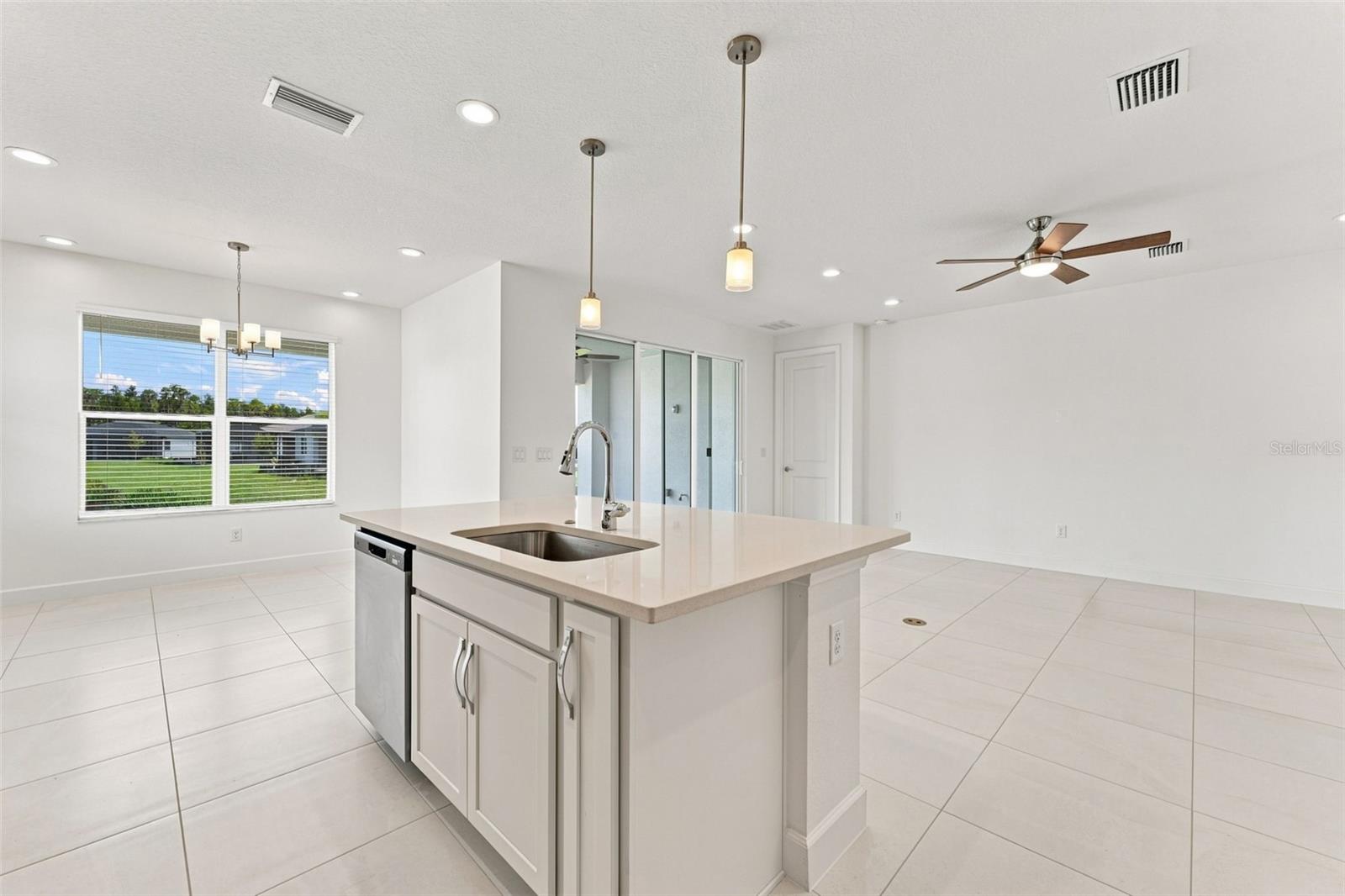 3427 MALTA AVE — photo 13