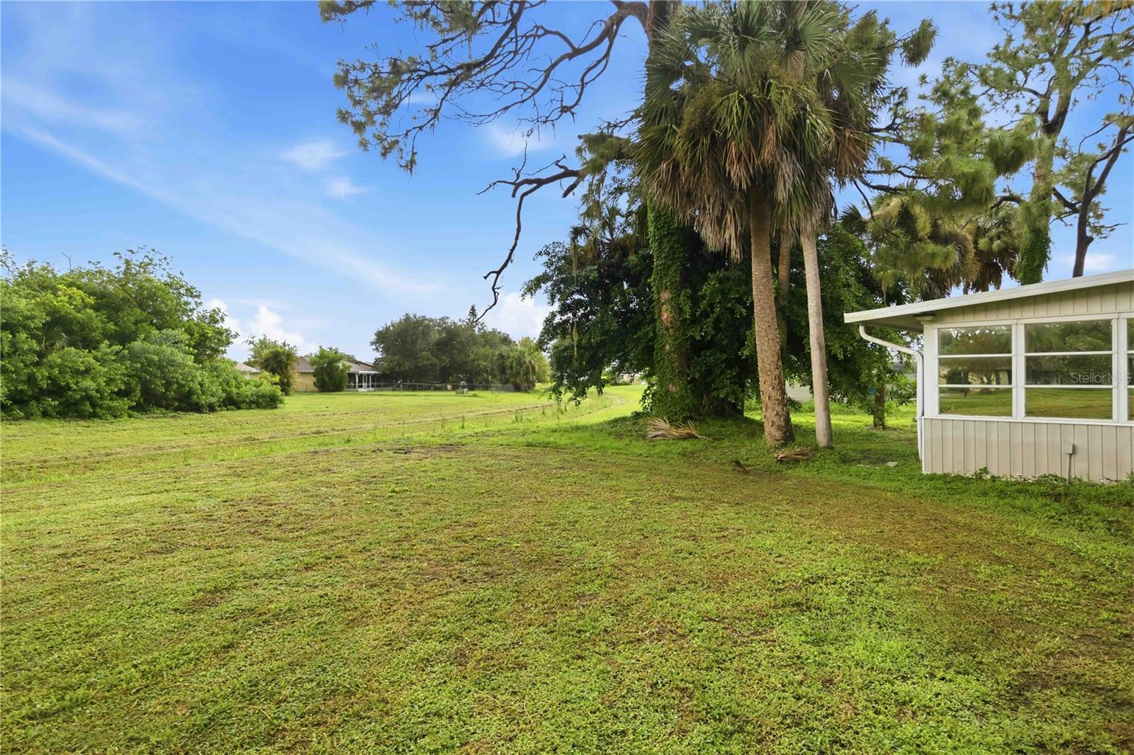 5409 KENWOOD DR — photo 37