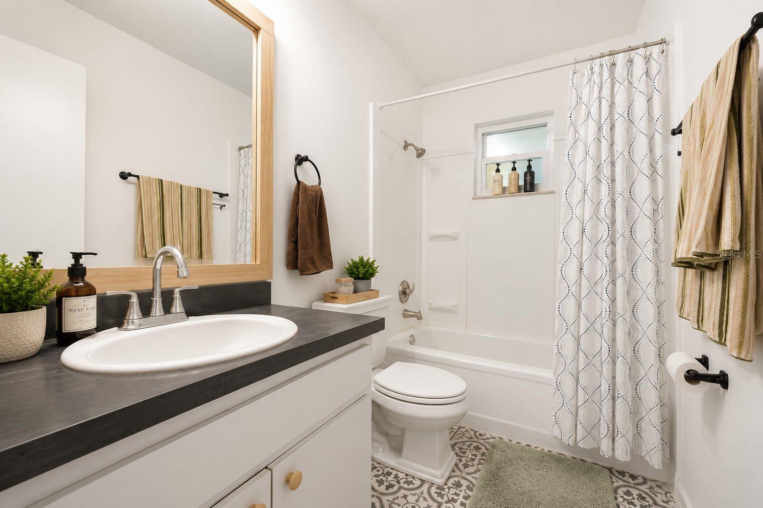 5409 KENWOOD DR — photo 22
