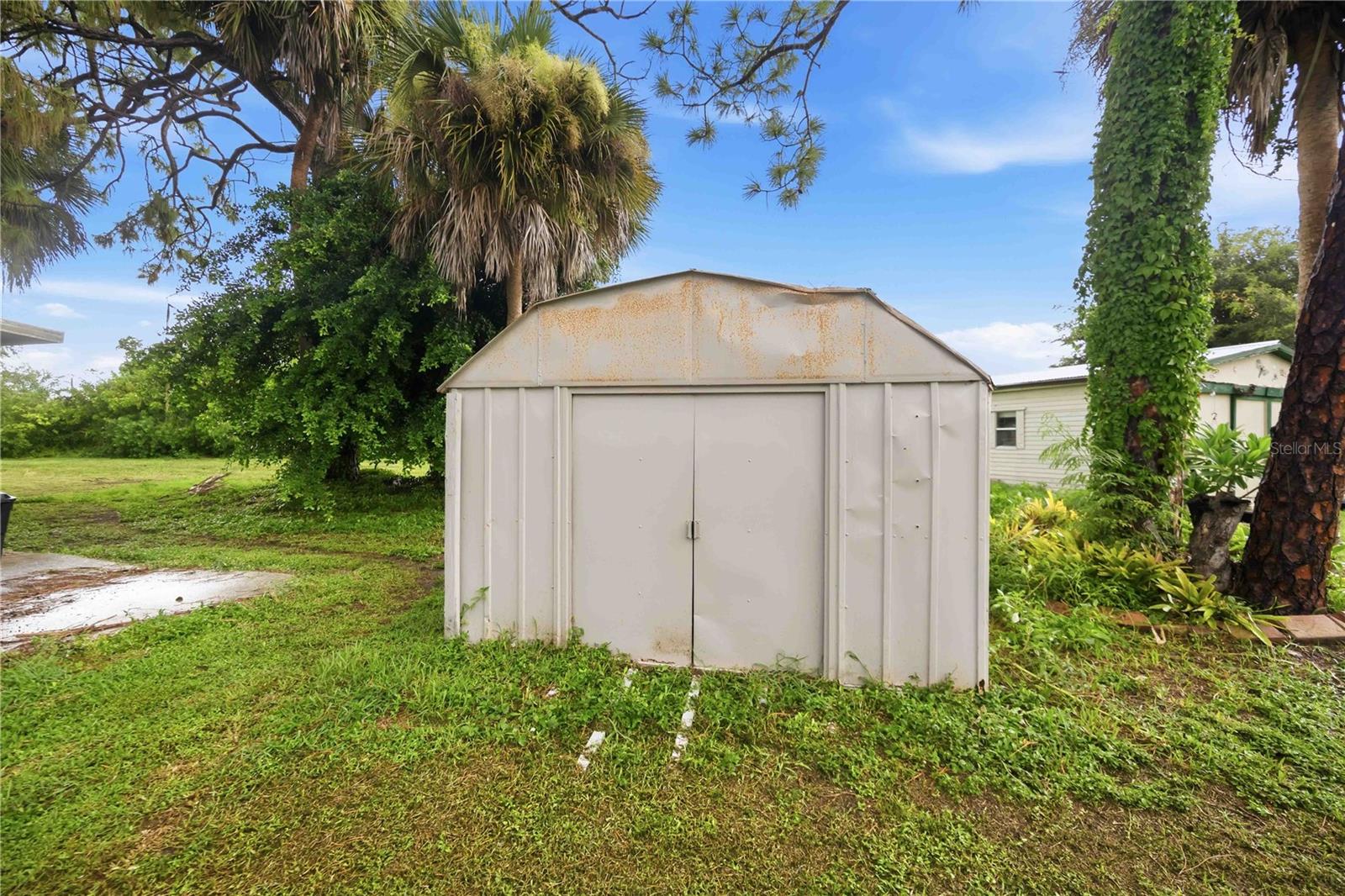 5409 KENWOOD DR — photo 38