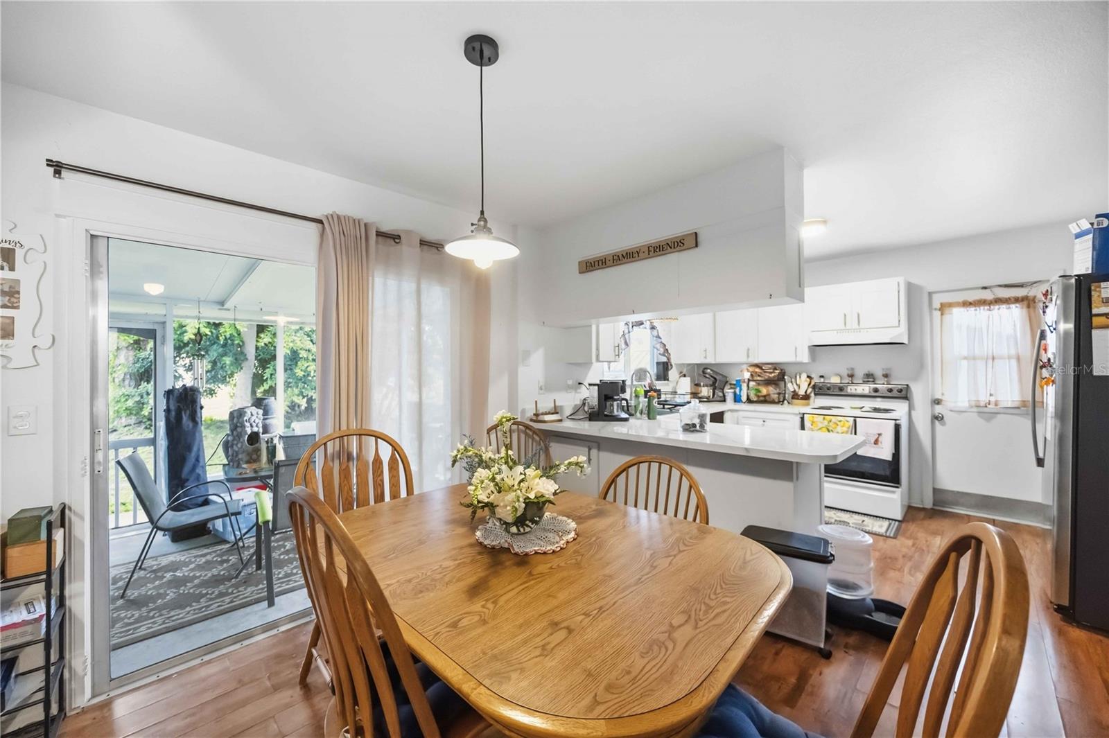 5409 KENWOOD DR — photo 11