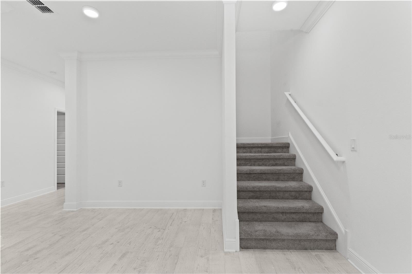 7421 NOTCHED PINE BND — photo 27